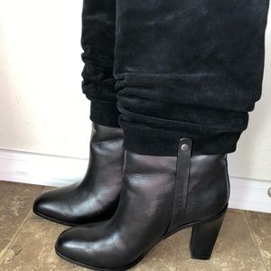 DONALD J PLINER BOOTS